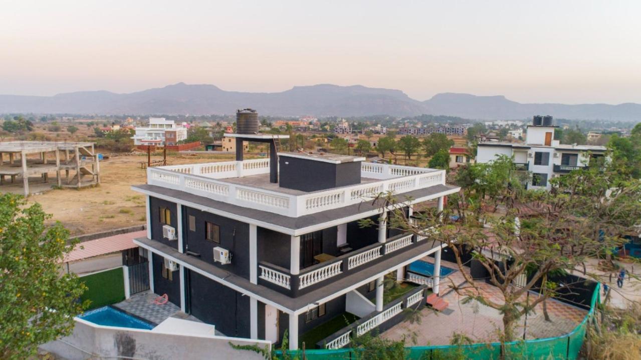 Empyrean Stay Ll 3Bhk Ll Jaguar Villa Ll Ac Ll Pvt Pool Ll Luxury Lonavala Exteriér fotografie