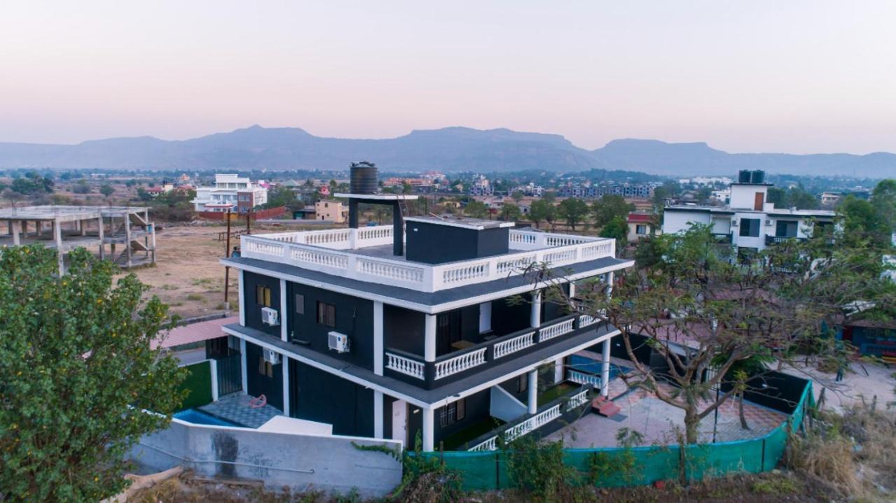 Empyrean Stay Ll 3Bhk Ll Jaguar Villa Ll Ac Ll Pvt Pool Ll Luxury Lonavala Exteriér fotografie